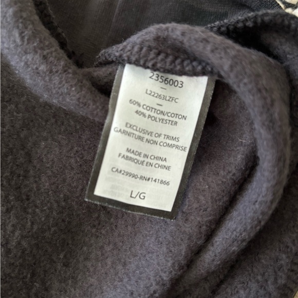 Like New LazyPants Camo Sweater - Picture 4 of 4